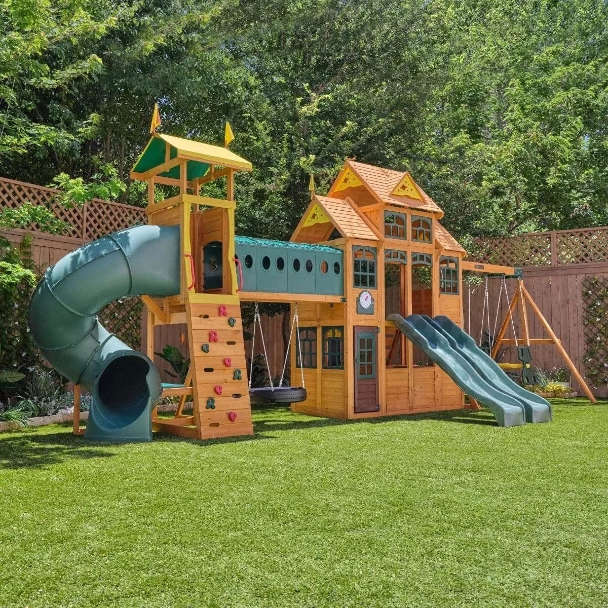 KidKraft Bear Cave Lodge Swing Set – Kids Outdoor Wooden Playset | TDS
